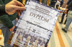 Dyplom dla Wydziału Chemicznego,