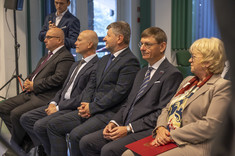 Od lewej: Adam Dziedzic, prof. Jarosłąw Sęp, prof. Piotr Koszelnik, Prof. Grzegorz Wrochna, Teresa Kubas-Hul,