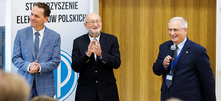 Otwarcie konferencji. Od lewej: prof. PRz R. Zajdel, prof. K. Kluszczyński, prof. L. Gołębiowski,